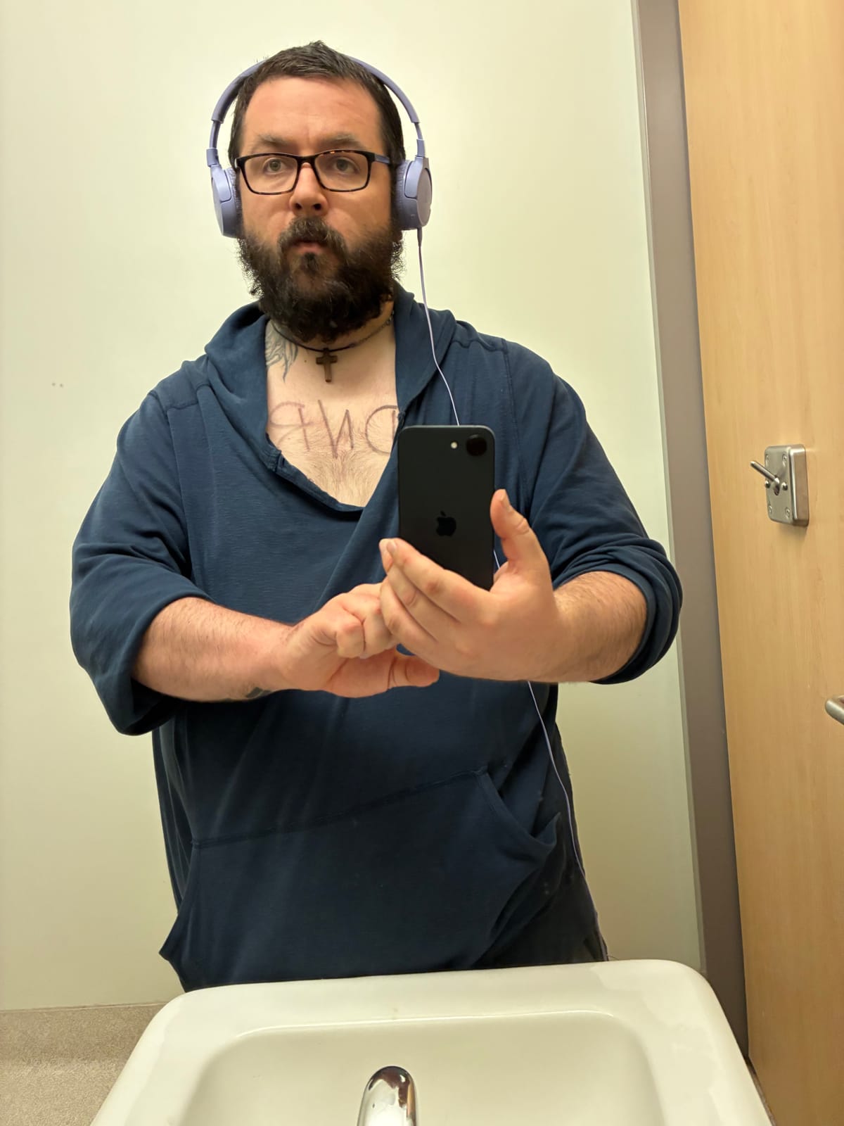 DNR. Do not resuscitate. Very clear. Dying of terminal dehydration as a result of double bind. Dr Rogers. The royal. Canada. Babylon. Time to give Jesus that hug. Hallelujah.